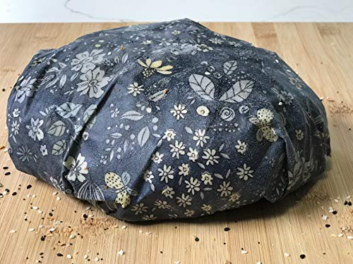 Reusable Beeswax Food Wrap- Beeswax Wraps - 4 pack with Produce Bag and 2 Beeswax Bars- Bee Wrapping Paper Sheets with Wax- Bees - Eco Friendly Food Storage-Bread and Sandwich Wrap- Sustainable Gifts